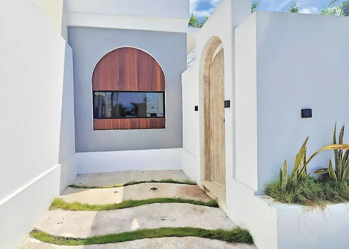 Villa Newly 2br Leora With Pool, Wi-fi