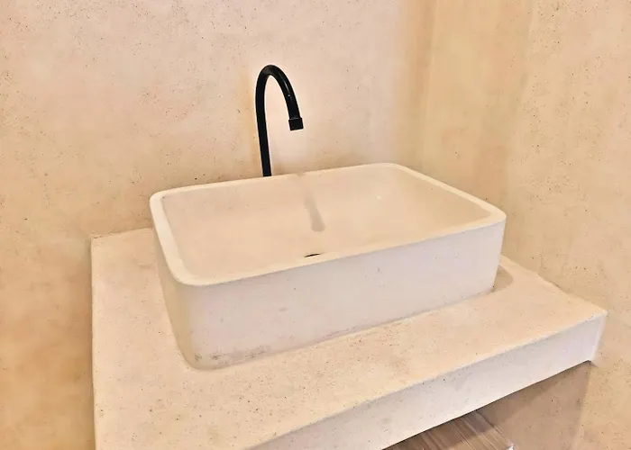 Newly 2br Leora With Pool, Wi-fi